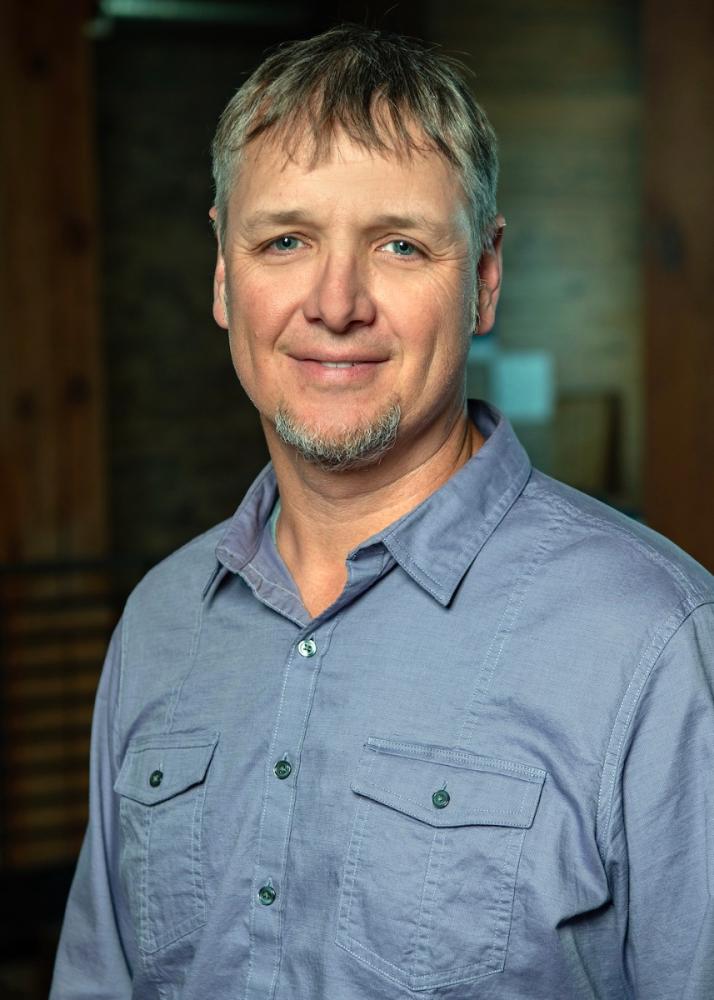 Headshot of Triangle Manufacturing President Randy Zeimet